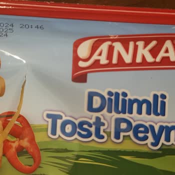 BİM'den Alınan Tost Peyniri Erken Küflendi