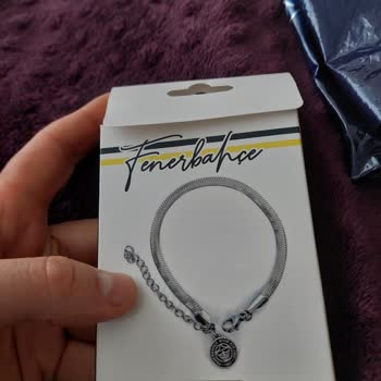 Fenerium'dan Alınan Bileklik Sürekli Kopuyor