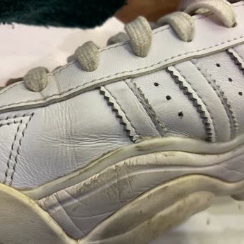 Adidas Ürününde Beklenmedik Kalite Sorunu