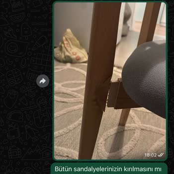 Çatırdayan Sandalyeler Ve İletişim Sorunları