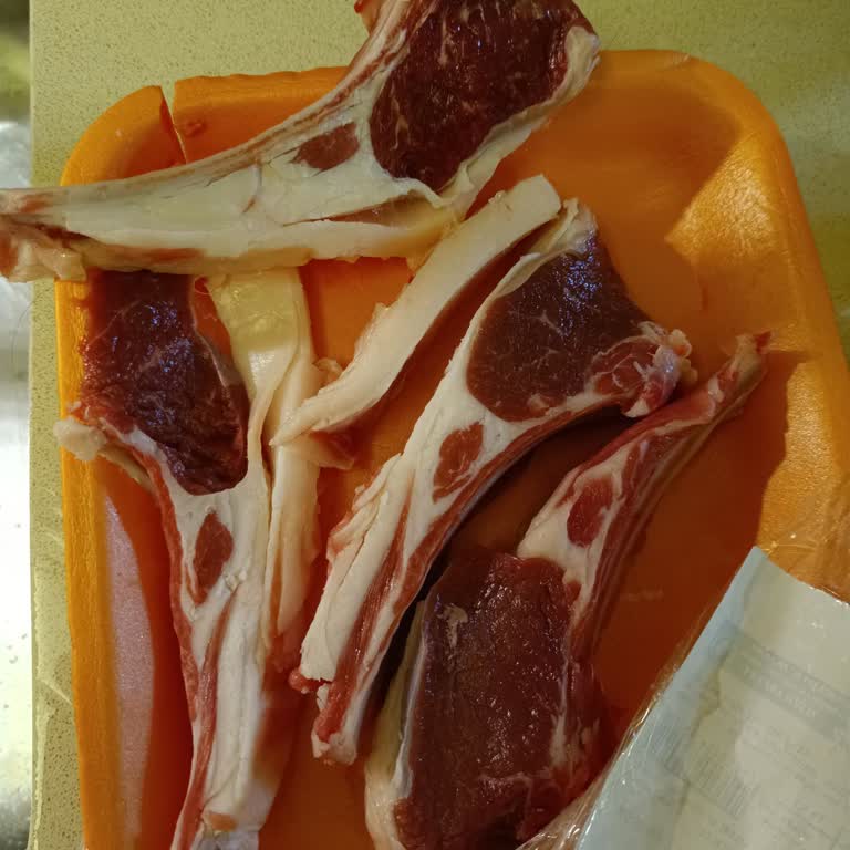 Köfteci Yusuf'tan Yağlı Pirzola Şikayeti