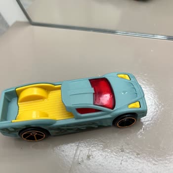 Armağan Oyuncak Renk Değiştirmeyen Hotwells Hayal Kırıklığı