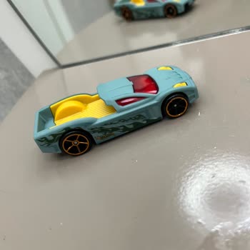 Armağan Oyuncak Renk Değiştirmeyen Hotwells Hayal Kırıklığı