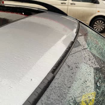 BMW X3'te Kronik Cam Fitili Sorunu