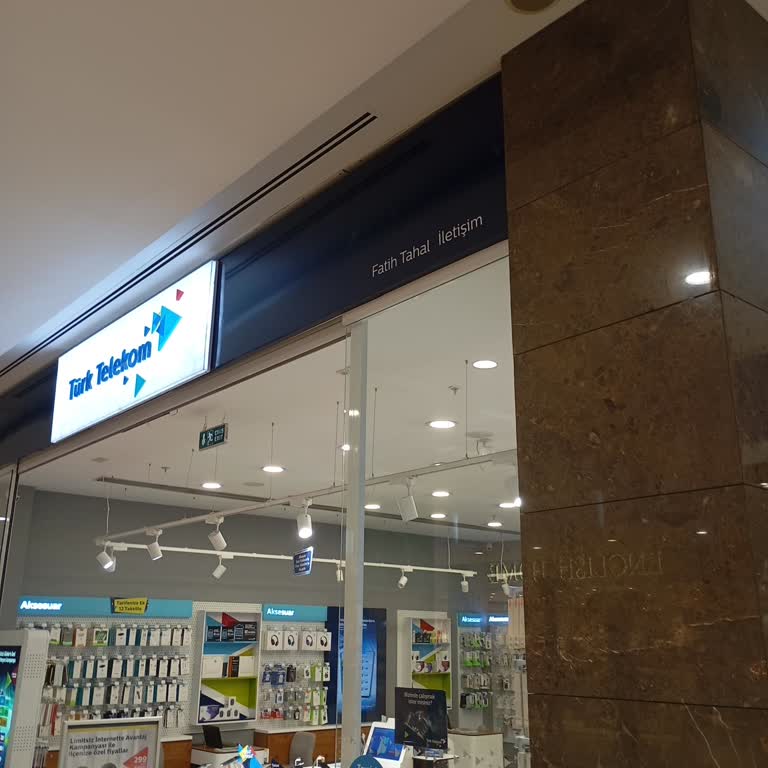 Türk Telekom Bayisinde Zorunlu Paket Satışı Ve İlgisizlik