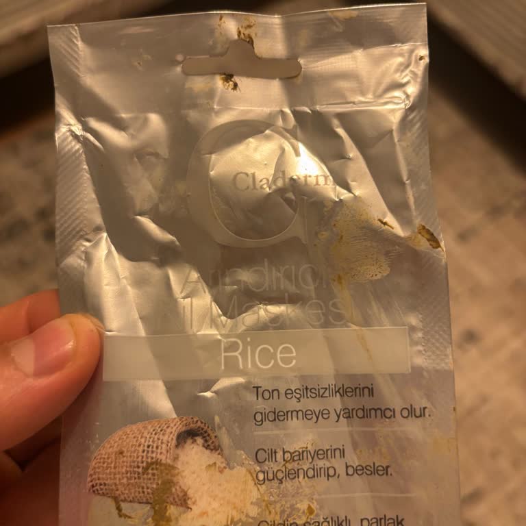 Claderm Kil Maskesi Sonrası Cilt Reaksiyonu