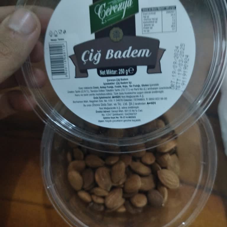 Yanıltıcı Ürün İçeriği: Çerezya Badem Yerine Kayısı Çekirdeği