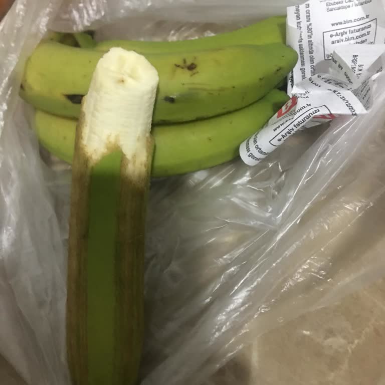 BİM'den Aldığım Muzlar Neden Bu Kadar Kuru?