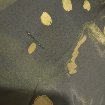 Ünlü Markadan Aldığım Eşarpta Deformasyon Şoku