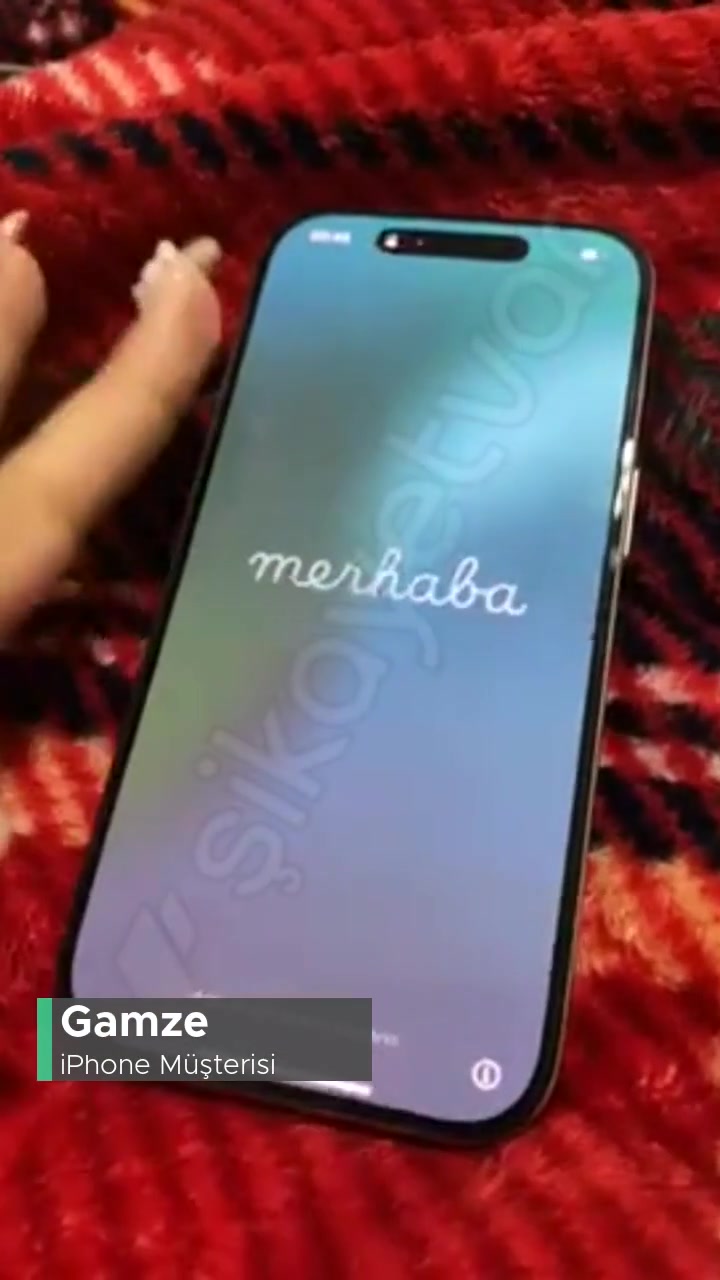 iPhone 16 Pro Kilit Ekranı Donması videonun kapak resmi