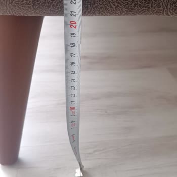 Kalitesiz Mobilya Ve İlgisiz Müşteri Hizmeti