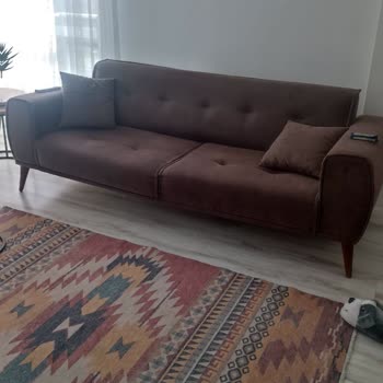 Kalitesiz Mobilya Ve İlgisiz Müşteri Hizmeti