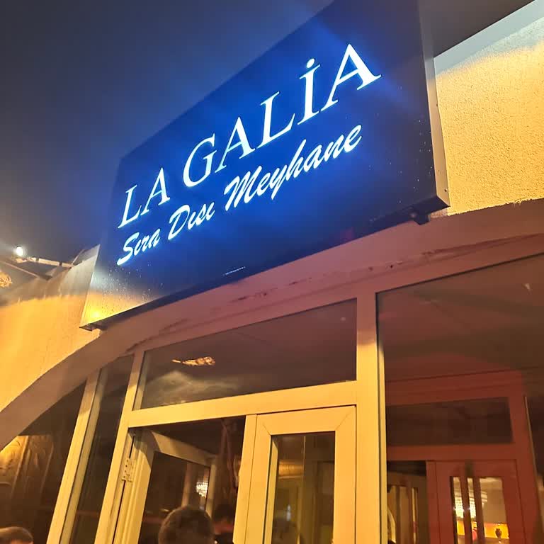 Vasat Hizmet Ve Güvenlik Sorunlarıyla Dolu Bir Gece