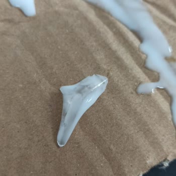 Dost Ayran'dan Çıkan Cam Parçası: Çocuklarımın Sağlığı Tehlikede!