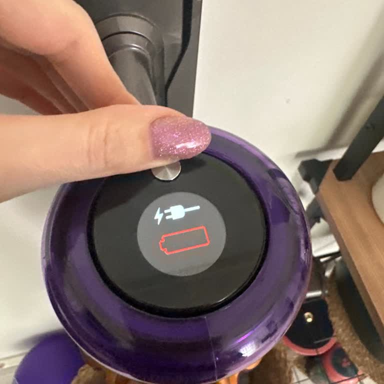 Dyson Süpürgemin Şarj Aleti Bozuldu Stok Bekliyorum