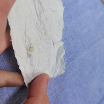 BİM'den Aldığım Helvada Şok Edici Yabancı Madde