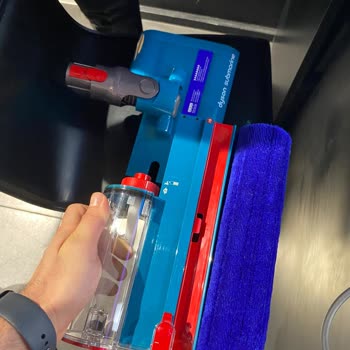 Dyson Süpürgenin Uyum Sorunu Ve İletişim Çıkmazı