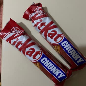 Taze Kitkat Çikolatalarda Küf Ve Kötü Koku Şoku