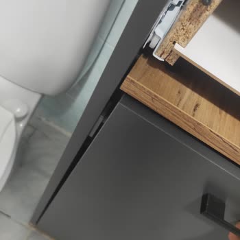Hasarlı Banyo Dolabı Ve Montaj Sorunları