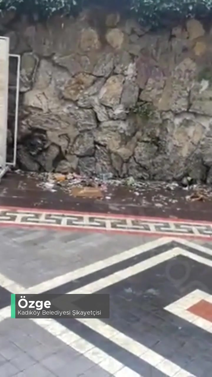 Kadıköy Belediyesi Sokak Çöpleri videonun kapak resmi
