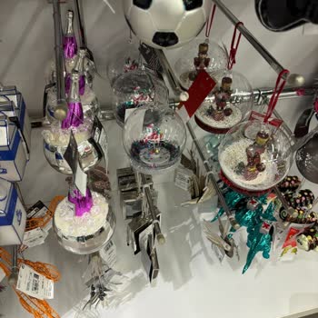 Bad Attitude From Marks and Spencer Staff