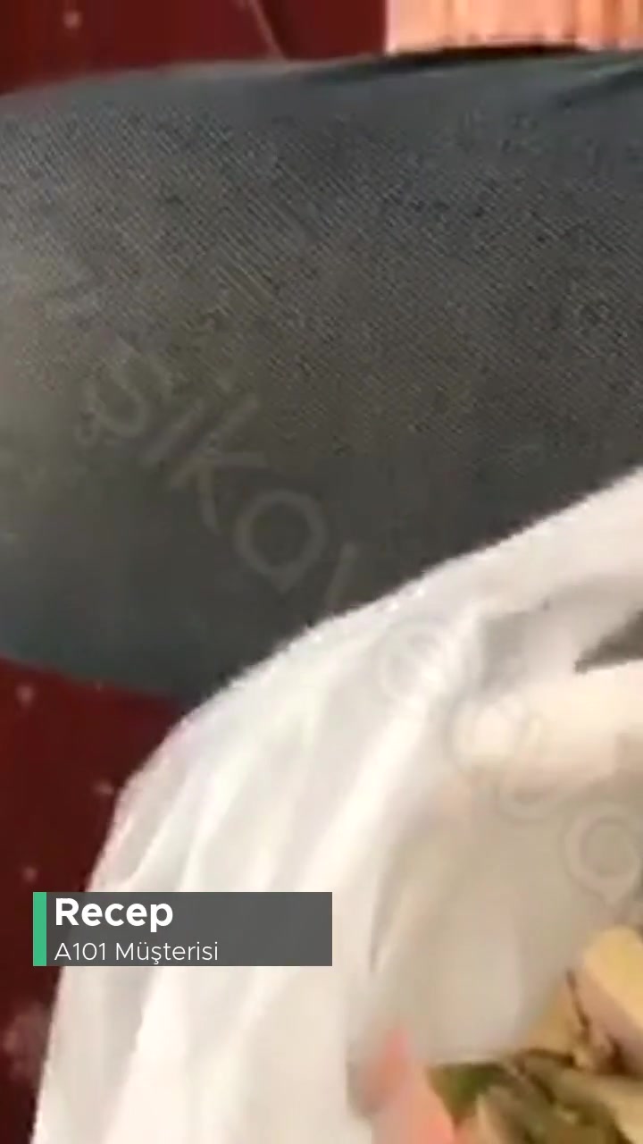 A101 Muzun Kabak Gibi Soyulması Ve Muz Tadı Gelmemesi videonun kapak resmi