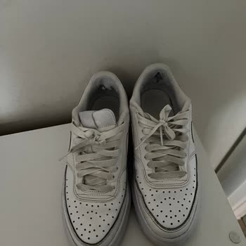 Nike Ayakkabının Kalitesizliği Ve Değişim Talebi
