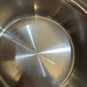 Yeni Evlilikte Hayal Kırıklığı: Fissler Tencerelerinde Beklenmedik Sorunlar