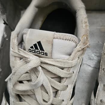 Orijinal Olmayan Adidas Ayakkabı Sorunu