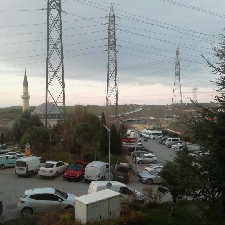 Yüksek Gerilim Hatları Çocuklarımızı Tehdit Ediyor