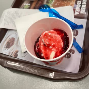 Burger King'de Dondurma Porsiyonları Hayal Kırıklığı Yaratıyor