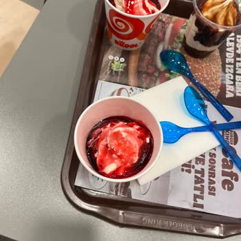 Burger King'de Dondurma Porsiyonları Hayal Kırıklığı Yaratıyor