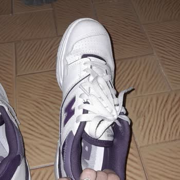 New Balance Ayakkabım 4 Ayda Patladı Mağaza İncelemesi Yetersiz