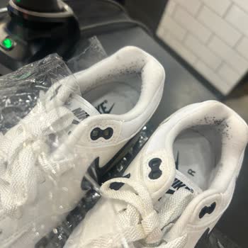 Nike Ayakkabıda Erken Aşınma Sorunu