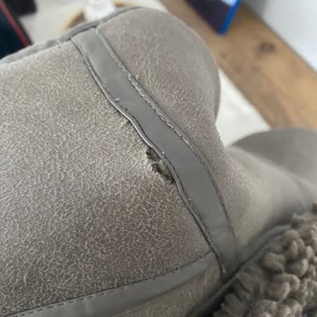 DeFacto Refused to Replace My Jacket Despite Its Manufacturing Defect