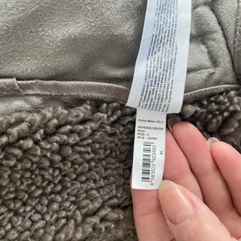 DeFacto Refused to Replace My Jacket Despite Its Manufacturing Defect