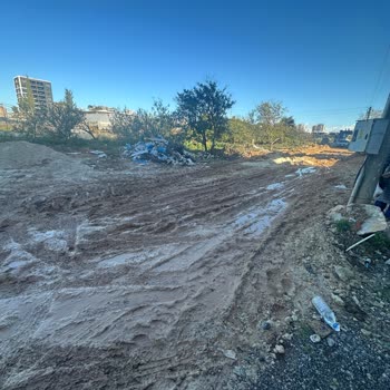 Aksu Belediyesi Altıntaş Mahallesi'nde Yol Sorunu