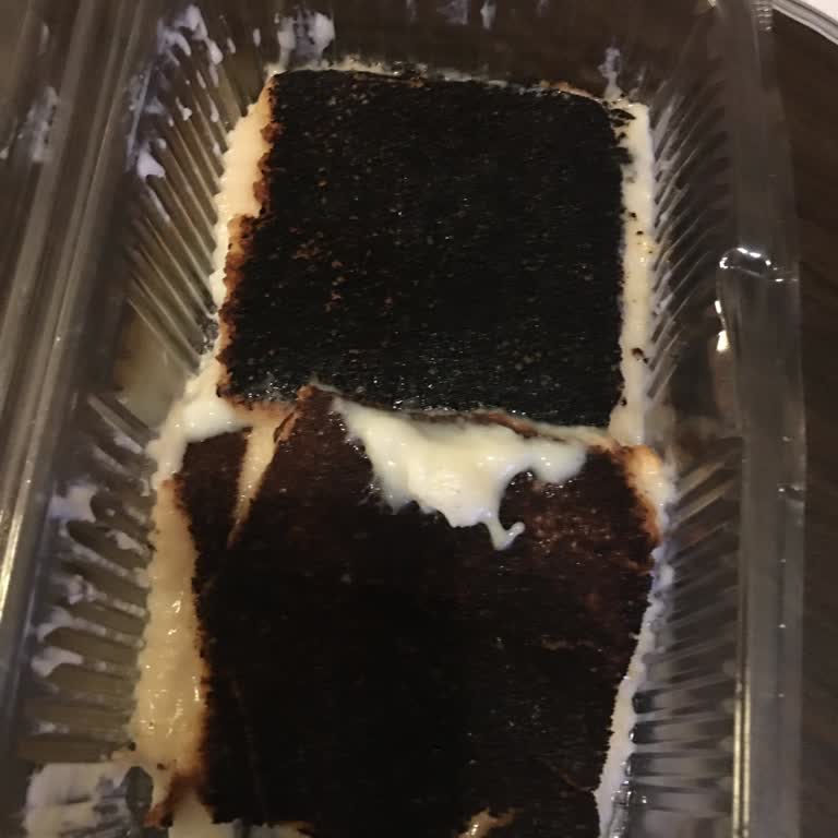 Yanmış Kazandibi Ve Trileçe İle Hayal Kırıklığı