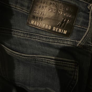 Mavi Pantolonlarda Yırtılma Ve Fatura Sorunu
