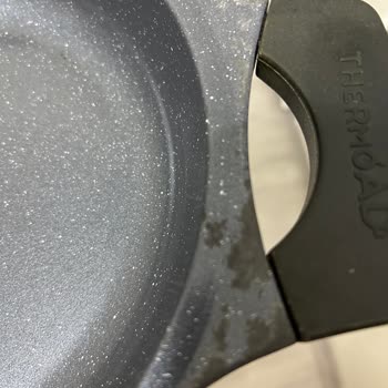 Thermoad Sahan Setinde Beklenmedik Soyulmalar: Kullanıcı Hatası Mı?