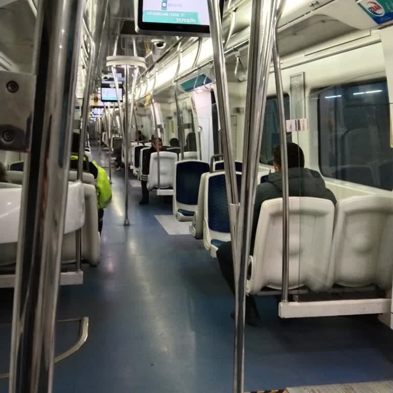 İzban Sefer Saatlerindeki Gecikmeler İşe Geç Kalmalara Neden Oluyor