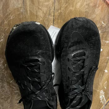 Kalitesiz Nike Ayakkabının Hayal Kırıklığı
