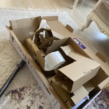 Dyson Süpürge Siparişimde Eksik Ürün Şoku