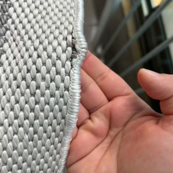 Yıkanabilir Halı Fiyaskosu: İlk Yıkamada Çöp Oldu