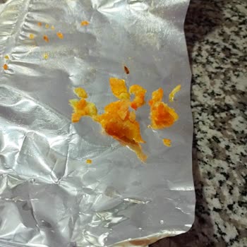 Cips Paketinde Sert Ve Bayat Ürün Şoku