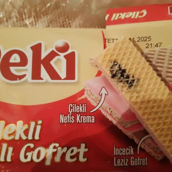 Çilekli Kremalı Gofretin Renk Sorunu