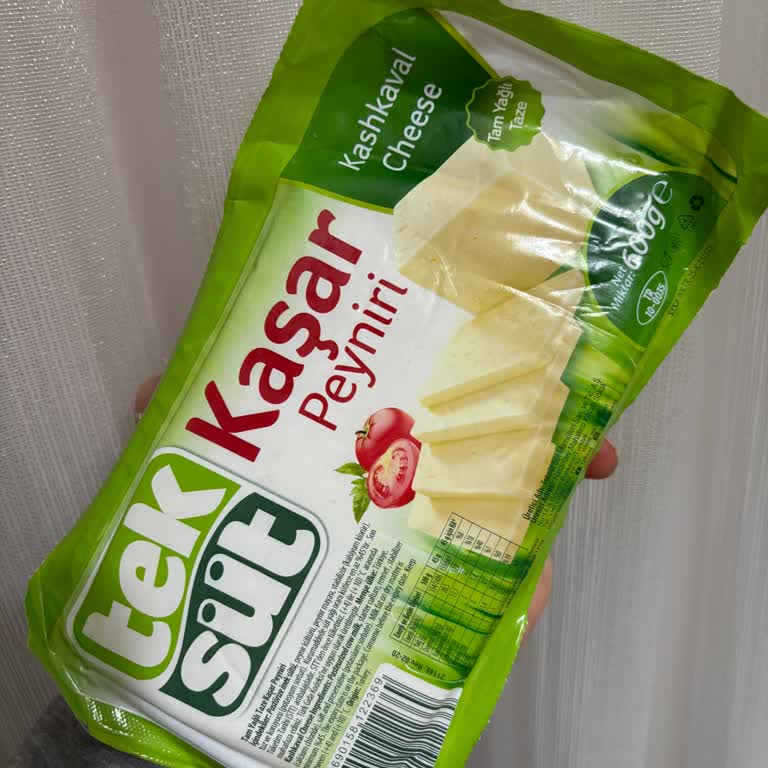 Teksüt Kaşar Peynirinde Plastik Benzeri Tat Ve Koku