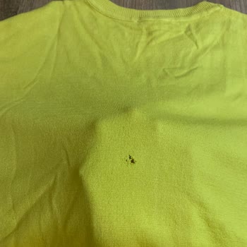 On Fashion'dan Aldığım Kazak Hüsranı: Delikler Ve Hayal Kırıklığı