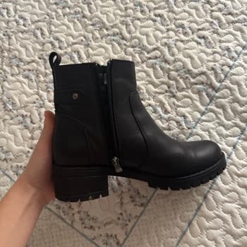 FLO Ayakkabı'dan Aldığım İnci Botun Süs Fermuarı İlk Giyişte Patladı