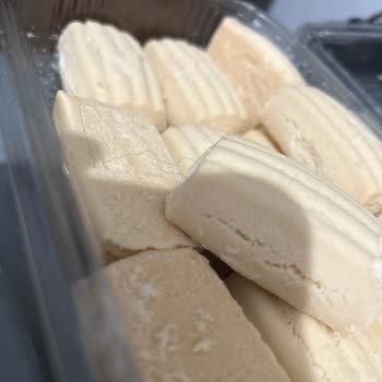 A101 Tatlı Kurabiyede Şok Edici Kıl Problemi